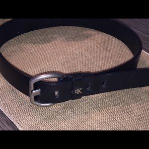 Calvin Klein women’s belt Medium